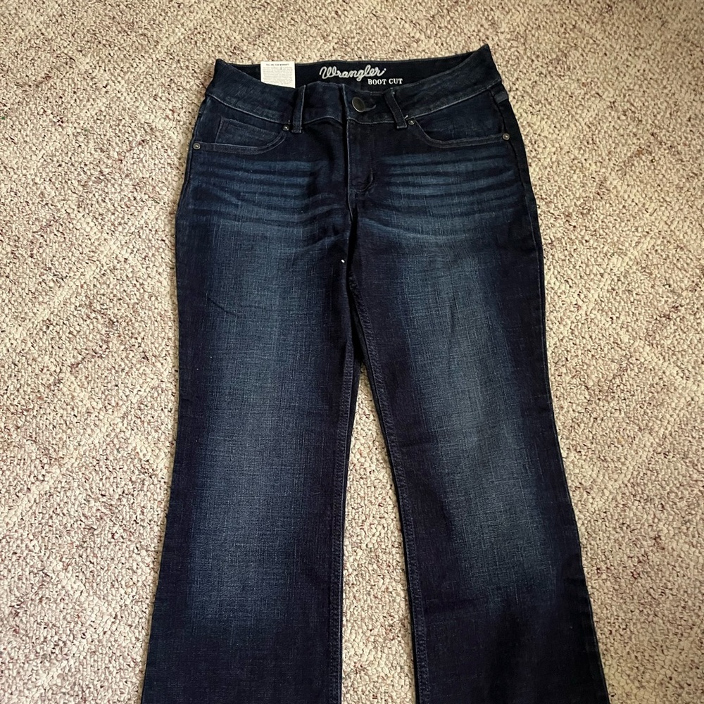 Women’s Wrangler Jeans.
